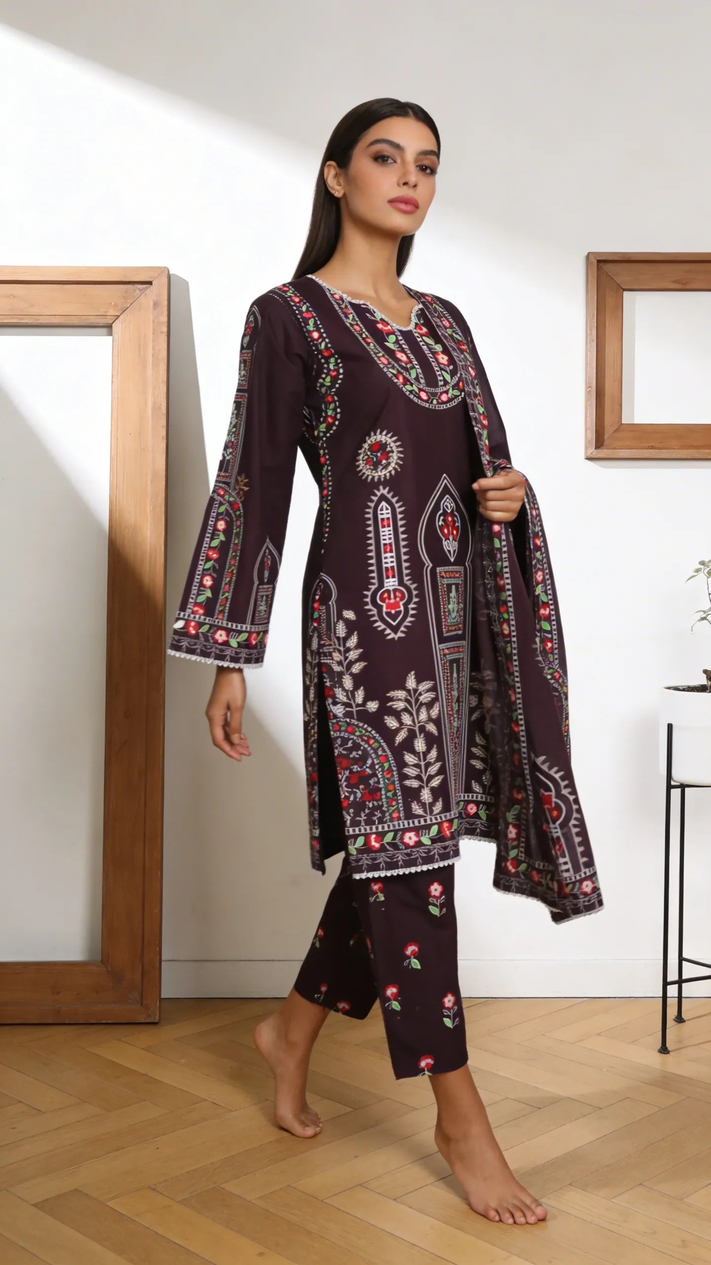 Arinya 3 Piece Printed Lawn Suit Unstitched